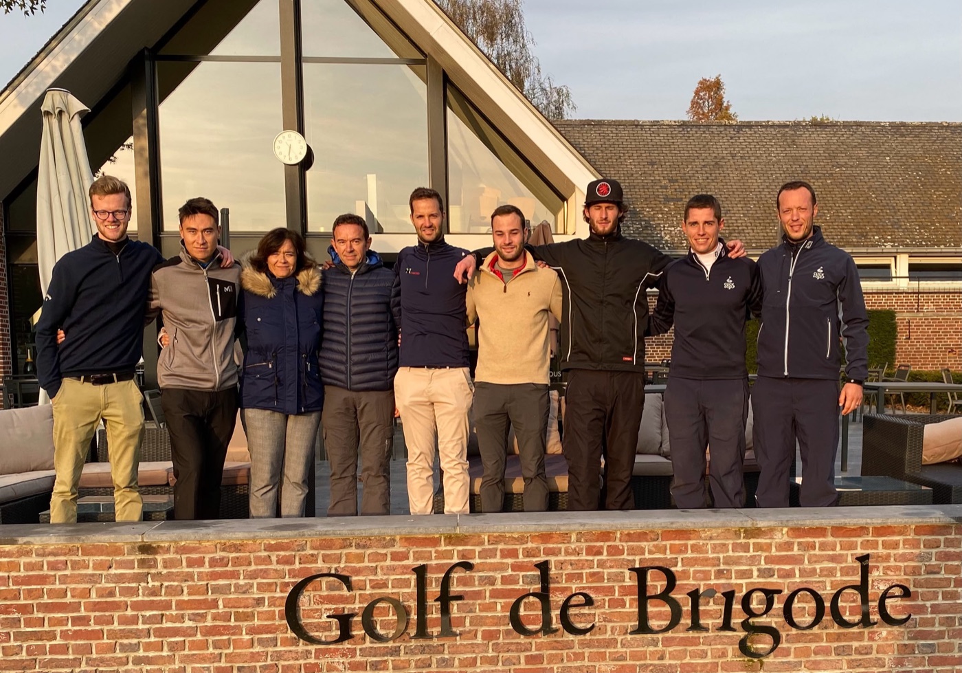 Regroupement de joueurs au Golf de Brigode